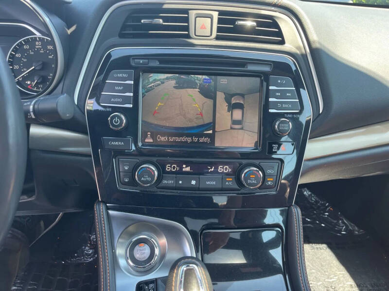 2020 Nissan Maxima Platinum