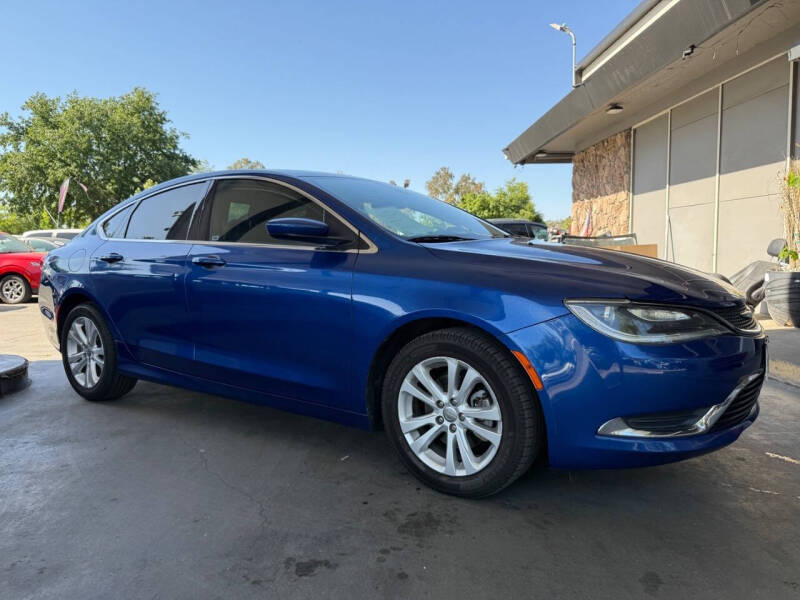 2015 Chrysler 200 Limited