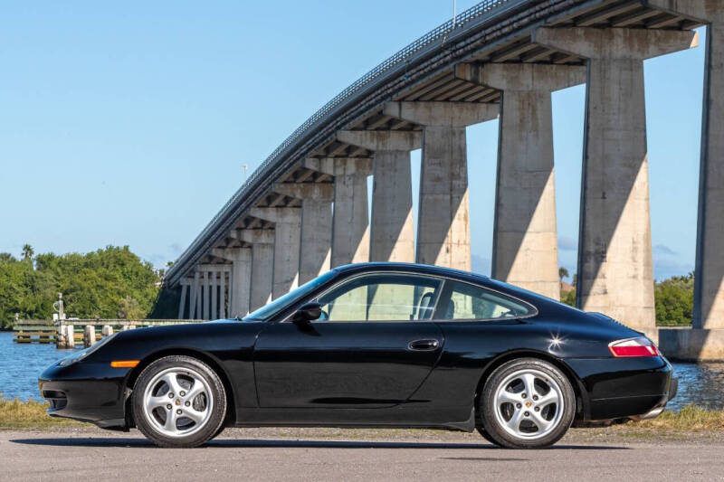2001 Porsche 911 Carrera
