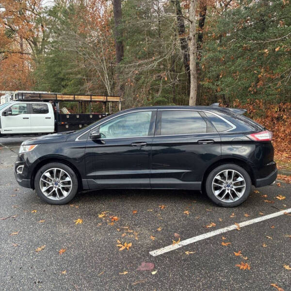 2017 Ford Edge Titanium