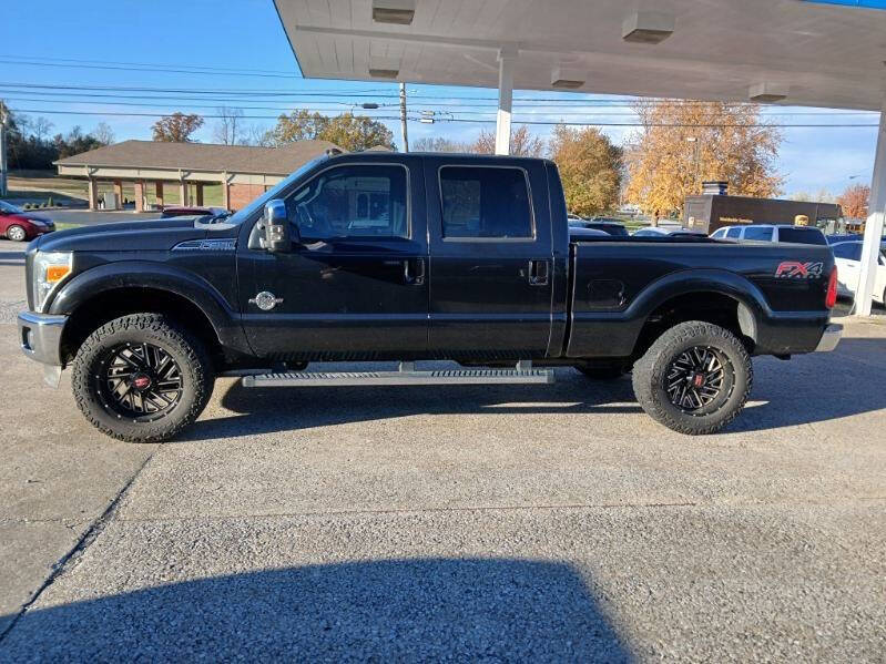 2012 Ford F-350 Super Duty Lariat's photo