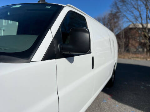 2020 Chevrolet Express 2500