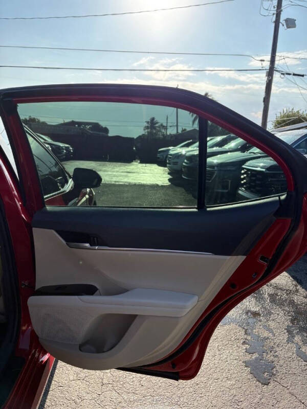 2023 Toyota Camry LE