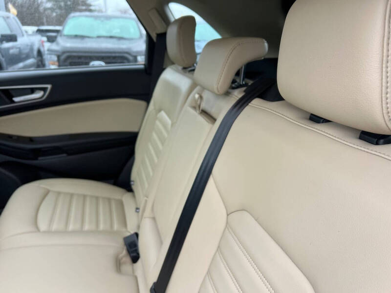 2023 Ford Edge SEL