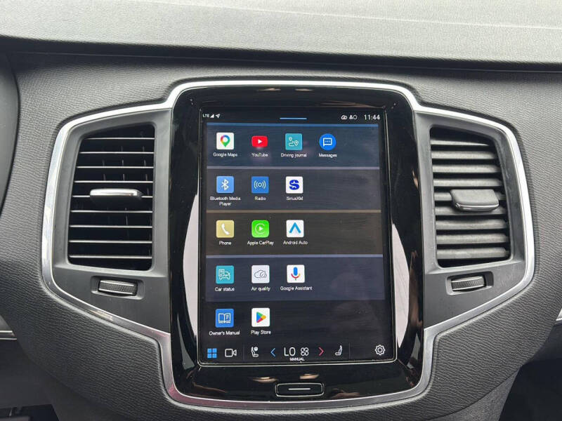 2023 Volvo XC90 B5 Core