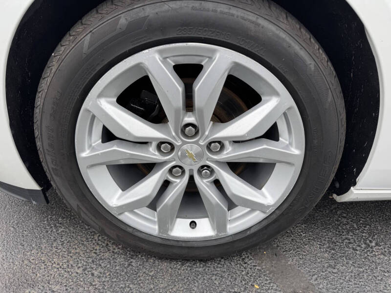 2017 Chevrolet Impala LT