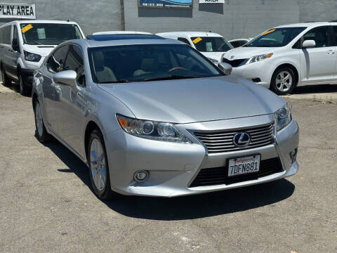 2014 Lexus ES 300h