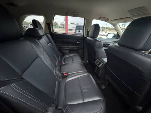 2020 Mitsubishi Outlander