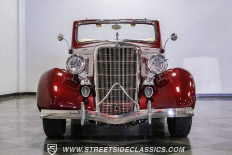 1935 Ford Cabriolet