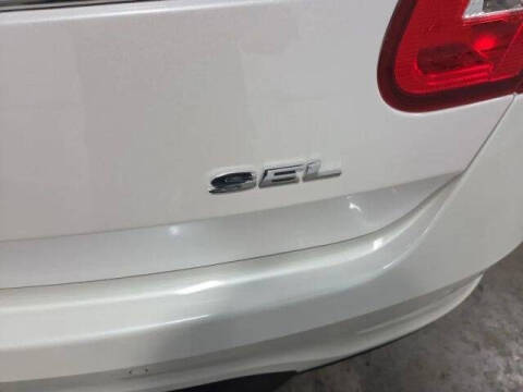 2011 Ford Taurus SEL