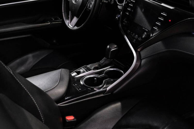 2020 Toyota Camry XSE