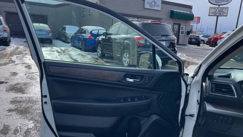 2016 Subaru Outback 2.5i Limited