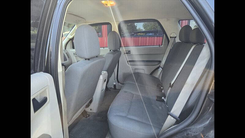2011 Ford Escape XLS