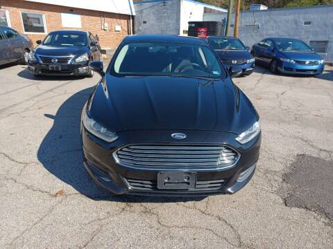 2016 Ford Fusion for sale at Auto Villa in Danville VA