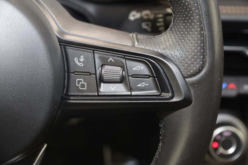 2024 Alfa Romeo Tonale Hybrid Ti