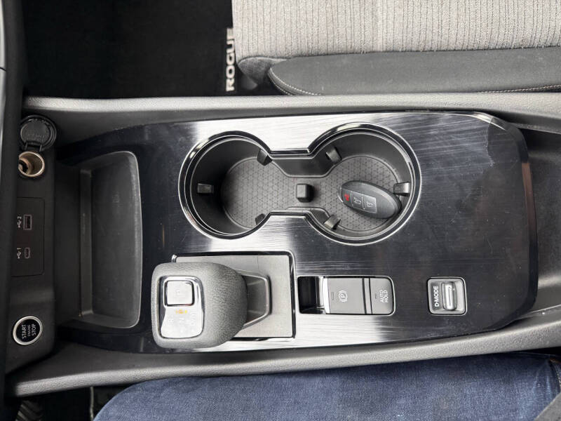 2021 Nissan Rogue S