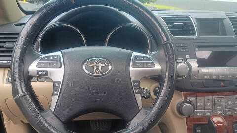 2011 Toyota Highlander Limited