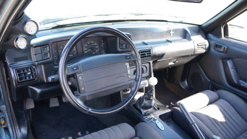1990 Ford Mustang LX 5.0