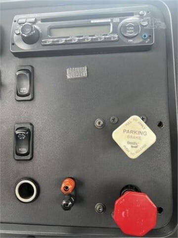 2012 Freightliner M2 112