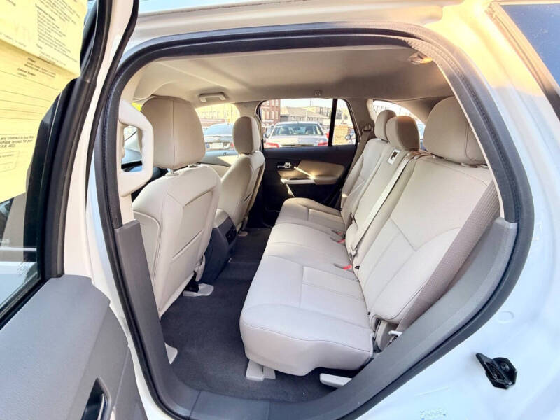 2013 Ford Edge SE