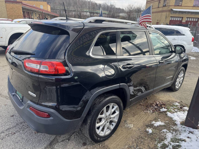 2016 Jeep Cherokee Latitude Altitude