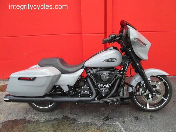2024 Harley-Davidson Street Glide