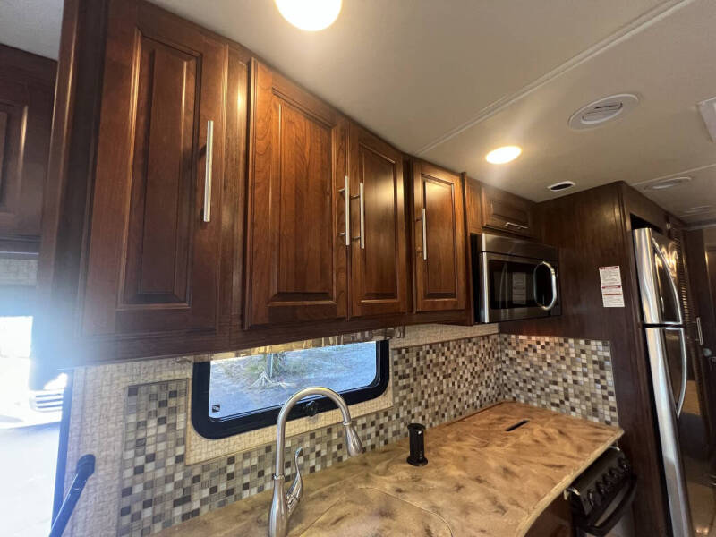 2016 Coachmen RV Encounter