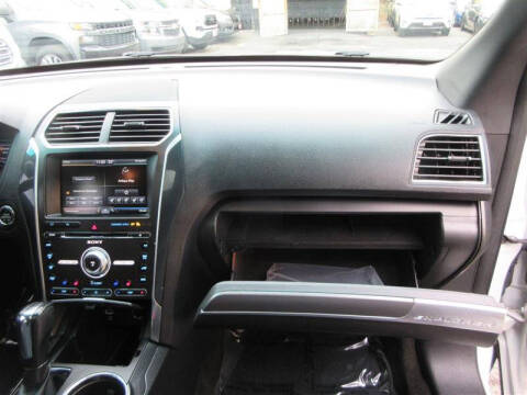 2016 Ford Explorer Sport