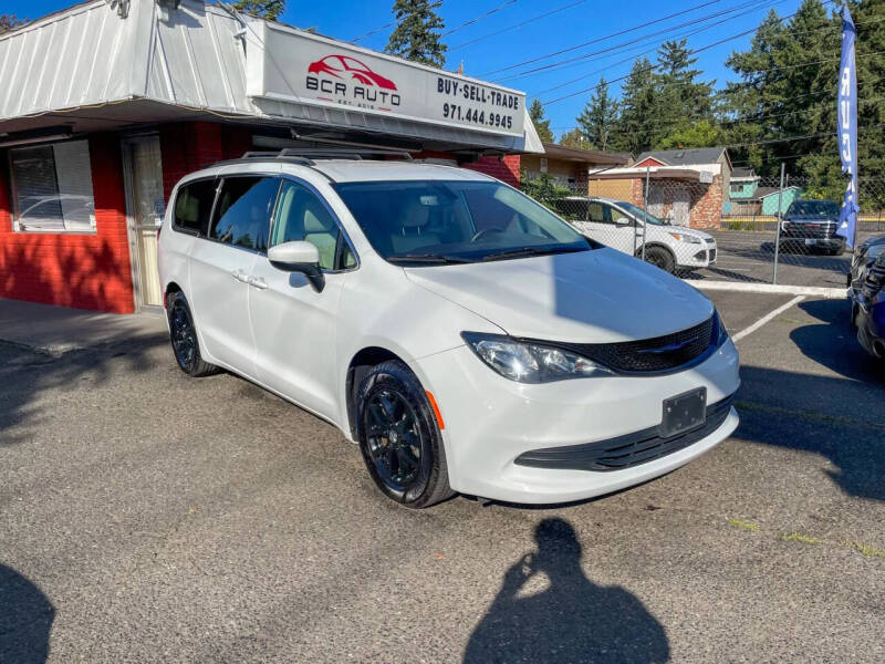 2020 Chrysler Voyager LXi