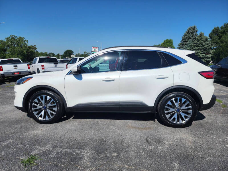 2022 Ford Escape Titanium