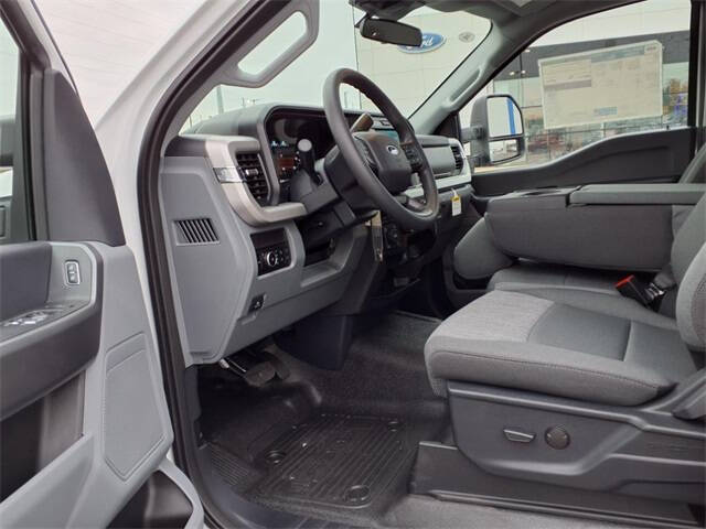 2025 Ford F-350 Super Duty XLT