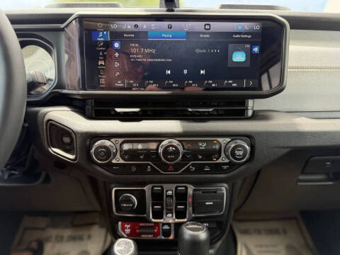 2024 Jeep Gladiator