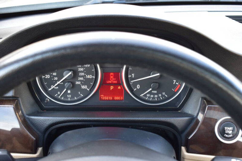 2011 BMW 3 Series 328i