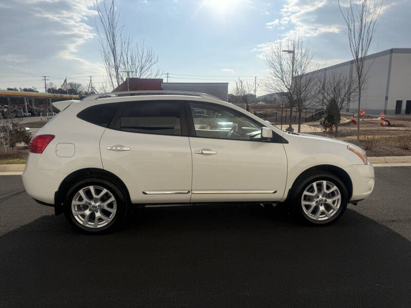 2011 Nissan Rogue SV