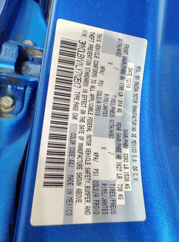 2020 Toyota Yaris LE