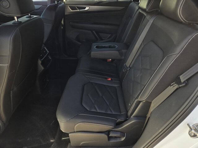 2025 Volkswagen Atlas Cross Sport SE 4Motion