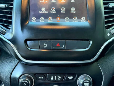 2020 Jeep Cherokee Altitude