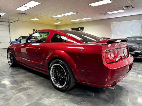 2005 Ford Mustang