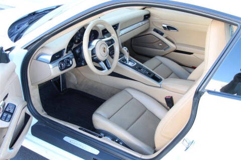 2017 Porsche 911 Carrera