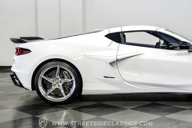 2024 Chevrolet Corvette E-Ray