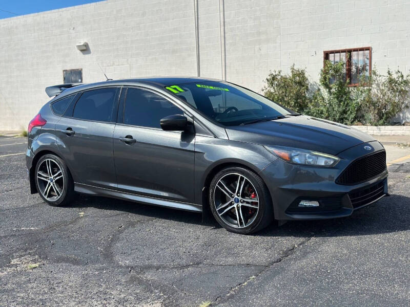 2017 Ford Focus ST