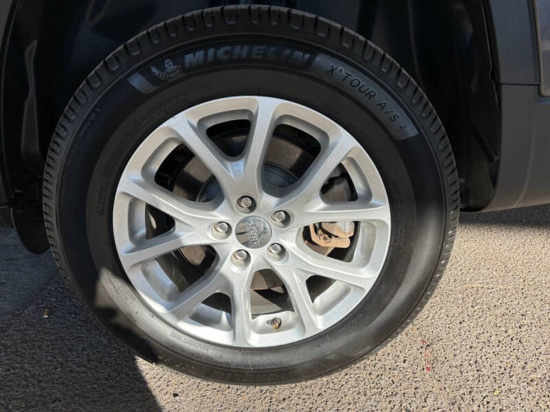 2018 Jeep Cherokee Latitude Plus