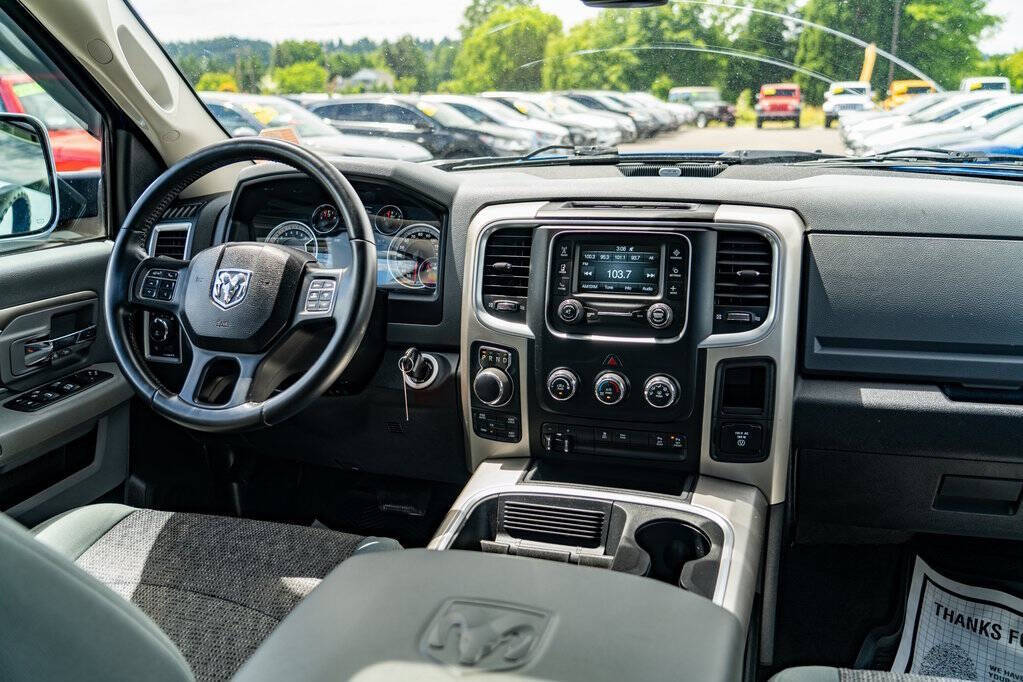 2017 Ram 1500 for sale at Auto Destination in Puyallup, WA