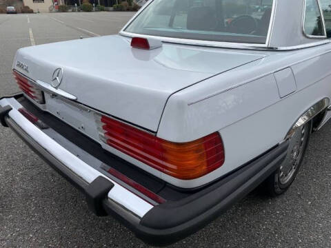 1986 Mercedes-Benz 560-Class 560 SL