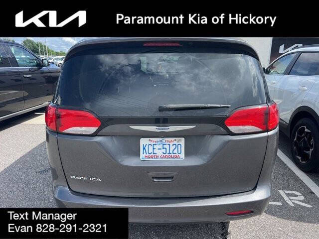 2018 Chrysler Pacifica LX