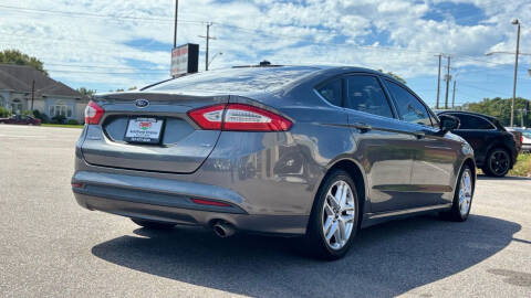 2014 Ford Fusion SE