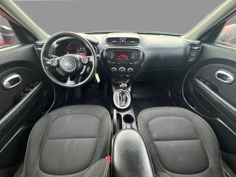 2015 Kia Soul +