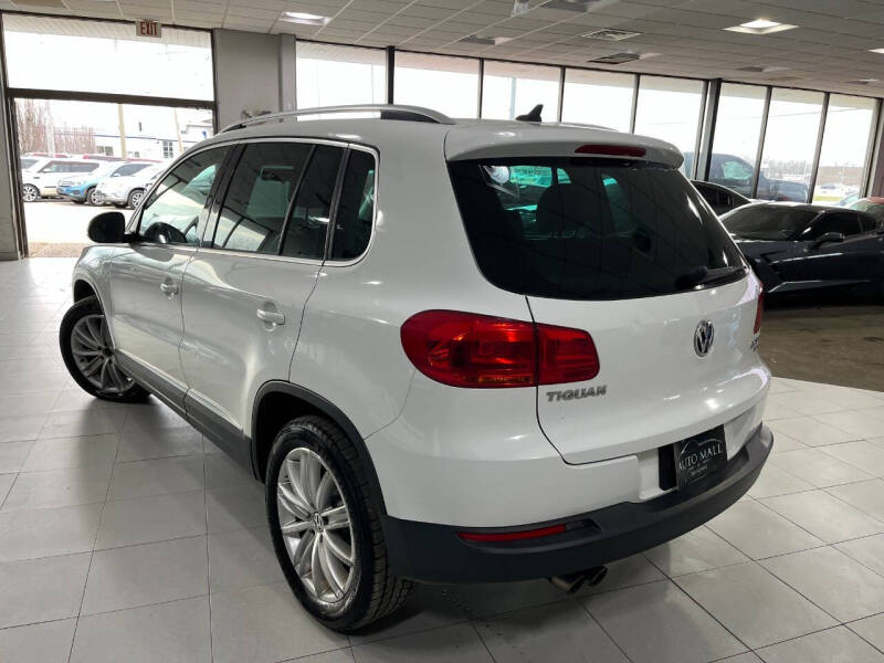 2015 Volkswagen Tiguan SE photo 7