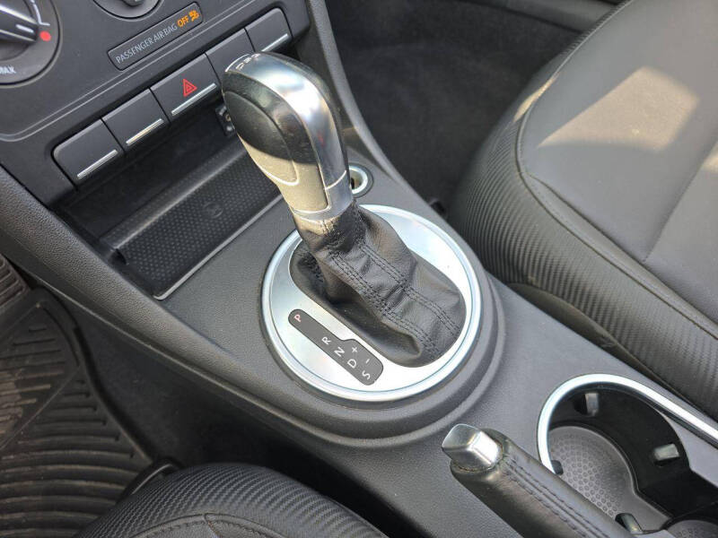 2014 Volkswagen Beetle Convertible