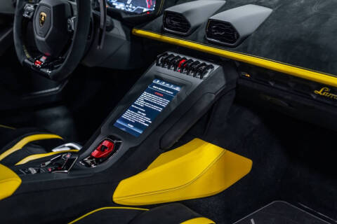 2023 Lamborghini Huracan STO